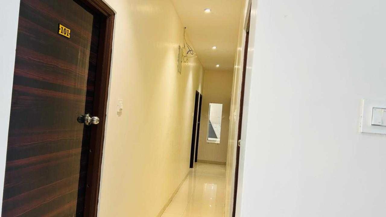 Oyo Hotel Elite Chandrapur Exterior photo
