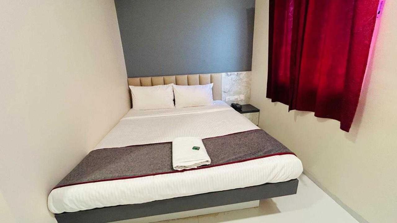 Oyo Hotel Elite Chandrapur Exterior photo